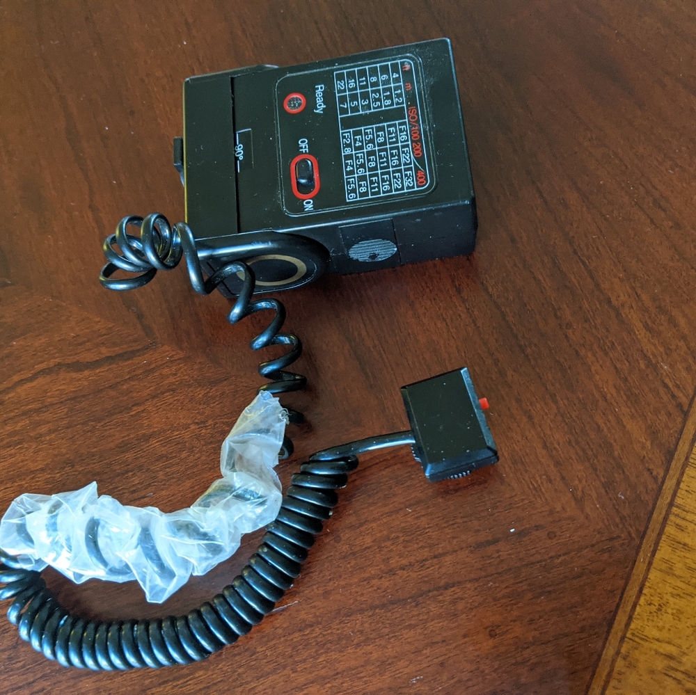 Handheld external flash - Picture 2 of 2
